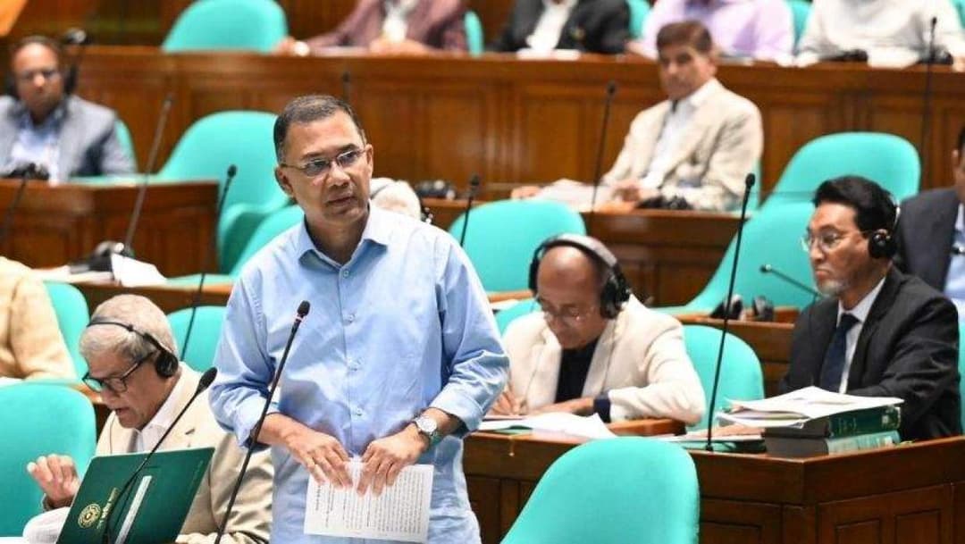 পুরনো সারের ডিলার বাদ দিয়ে নতুন নিয়োগ, প্রধানমন্ত্রীর আশ্বাসে খুশি সংসদ সদস্যরা